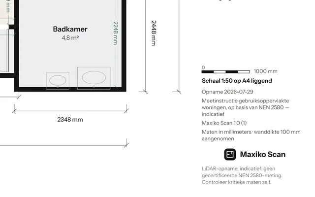 Uitsnede van de plattegrond van Voorbeeldstraat 12: de badkamer met maten in millimeters, de schaalstok en de tekst Schaal 1:50 op A4 liggend
